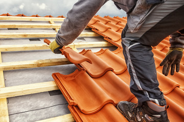 How to Evaluate a Roofing Contractor